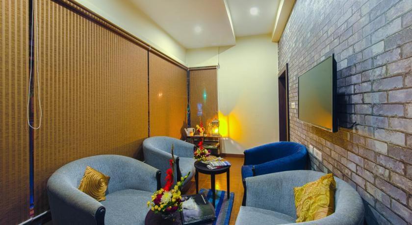 כלכותה Casa Broadway-A Boutique Hotel מראה חיצוני תמונה