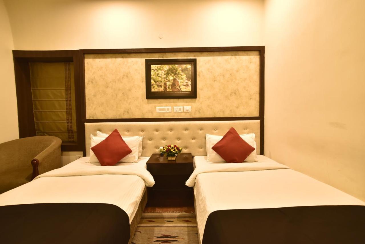 כלכותה Casa Broadway-A Boutique Hotel מראה חיצוני תמונה