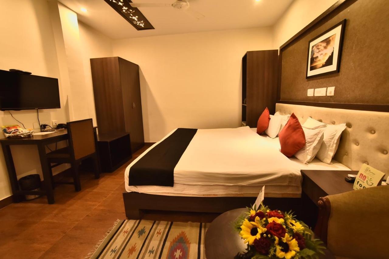 כלכותה Casa Broadway-A Boutique Hotel מראה חיצוני תמונה