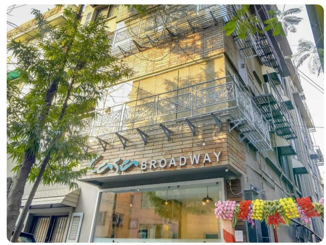 כלכותה Casa Broadway-A Boutique Hotel מראה חיצוני תמונה