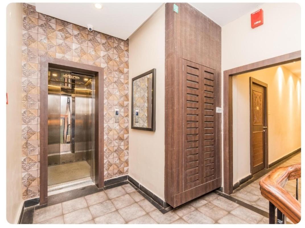 כלכותה Casa Broadway-A Boutique Hotel מראה חיצוני תמונה